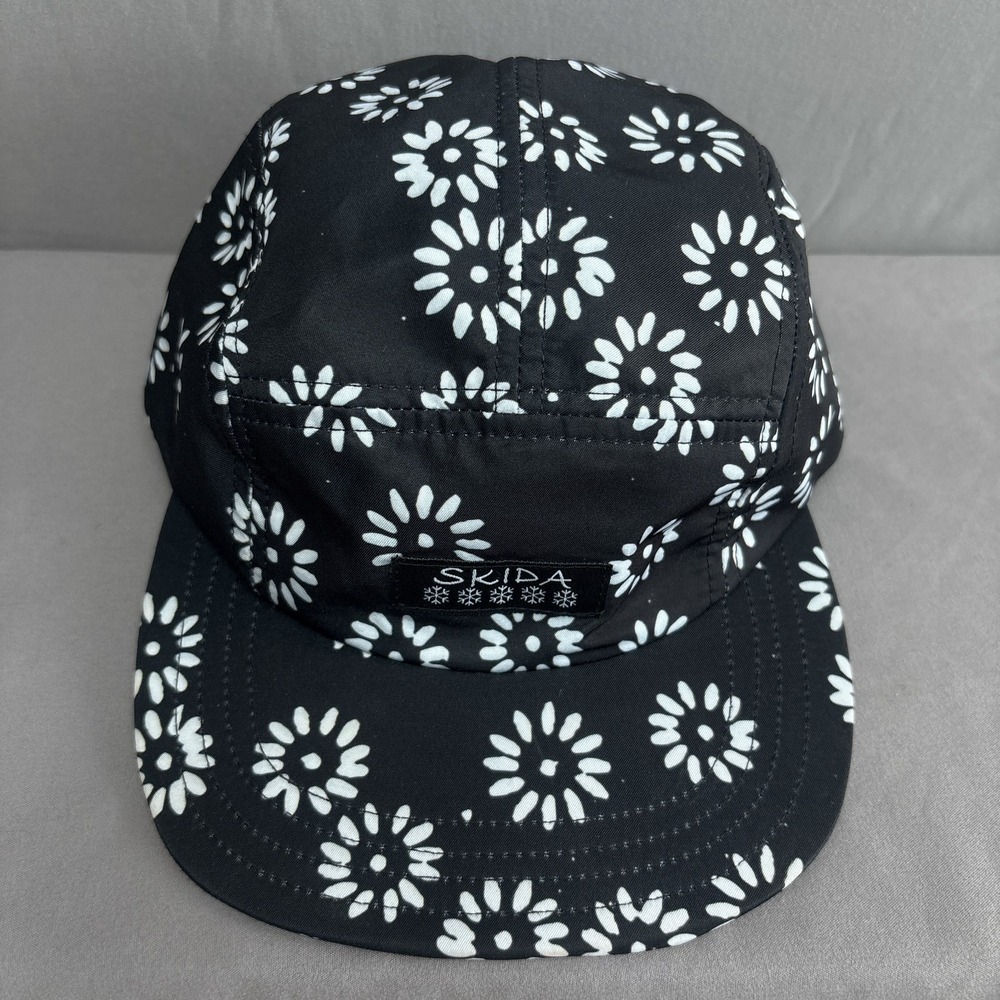 Skida Black/White Flower Burst 5-Panel Running Hat Adjustable Cap - Picture 2 of 6
